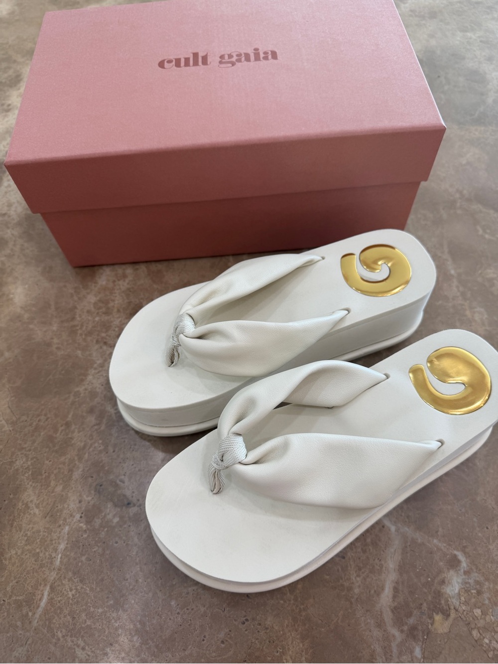 Cult Gaia off white Platform Thong Sandals size 6